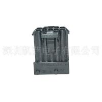 TE Connectivity  汽车连接器   1-965423-1